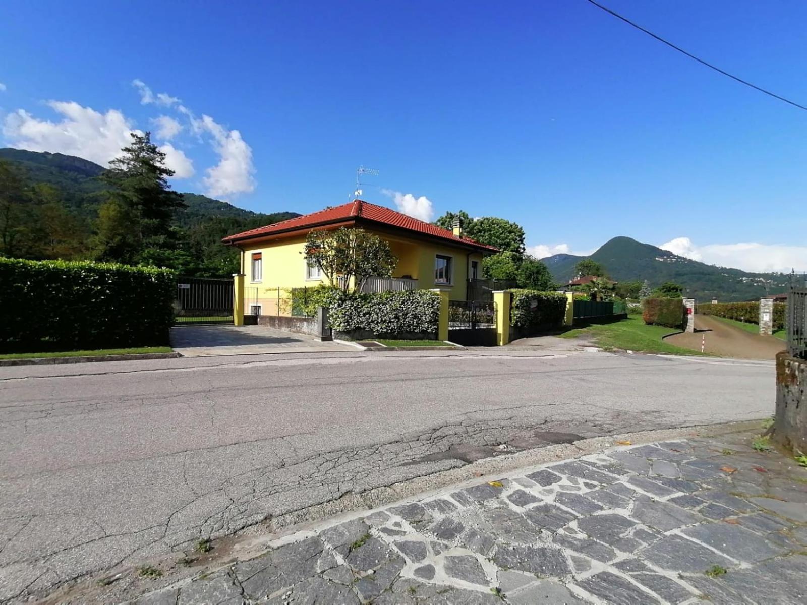 Casa Vacanza Elena San Bernardino Verbano Buitenkant foto